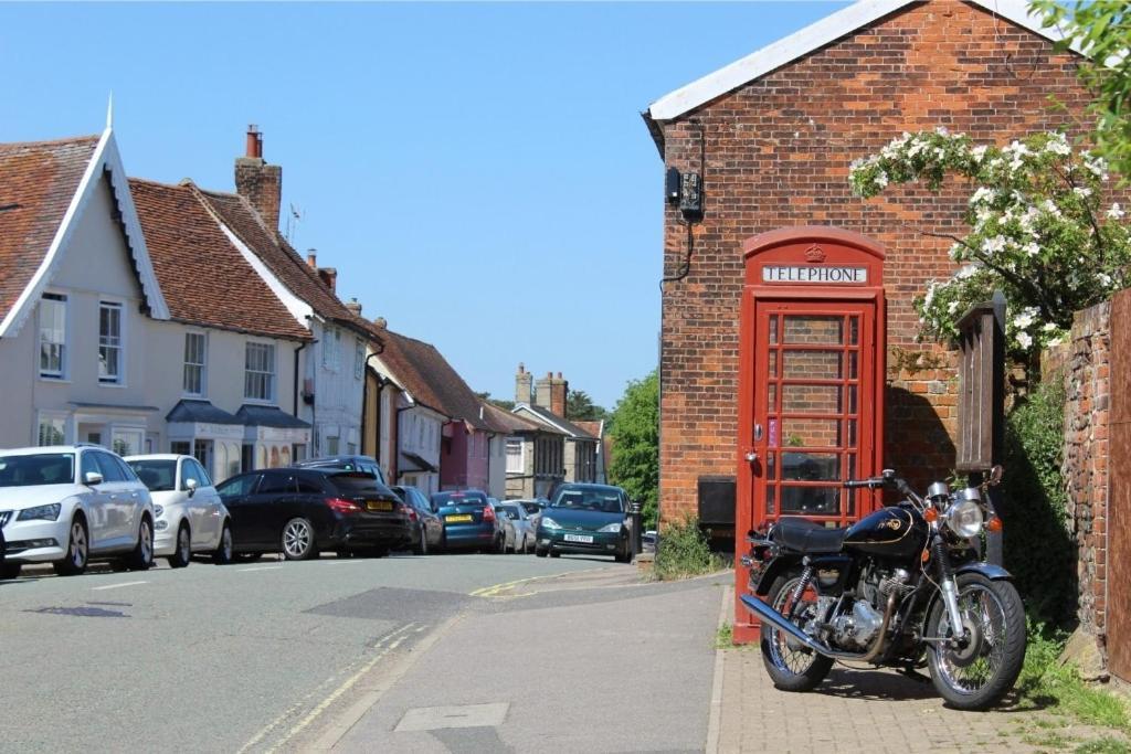 Lovely 3 Bedroom House In The Centre Of Lavenham Eksteriør billede
